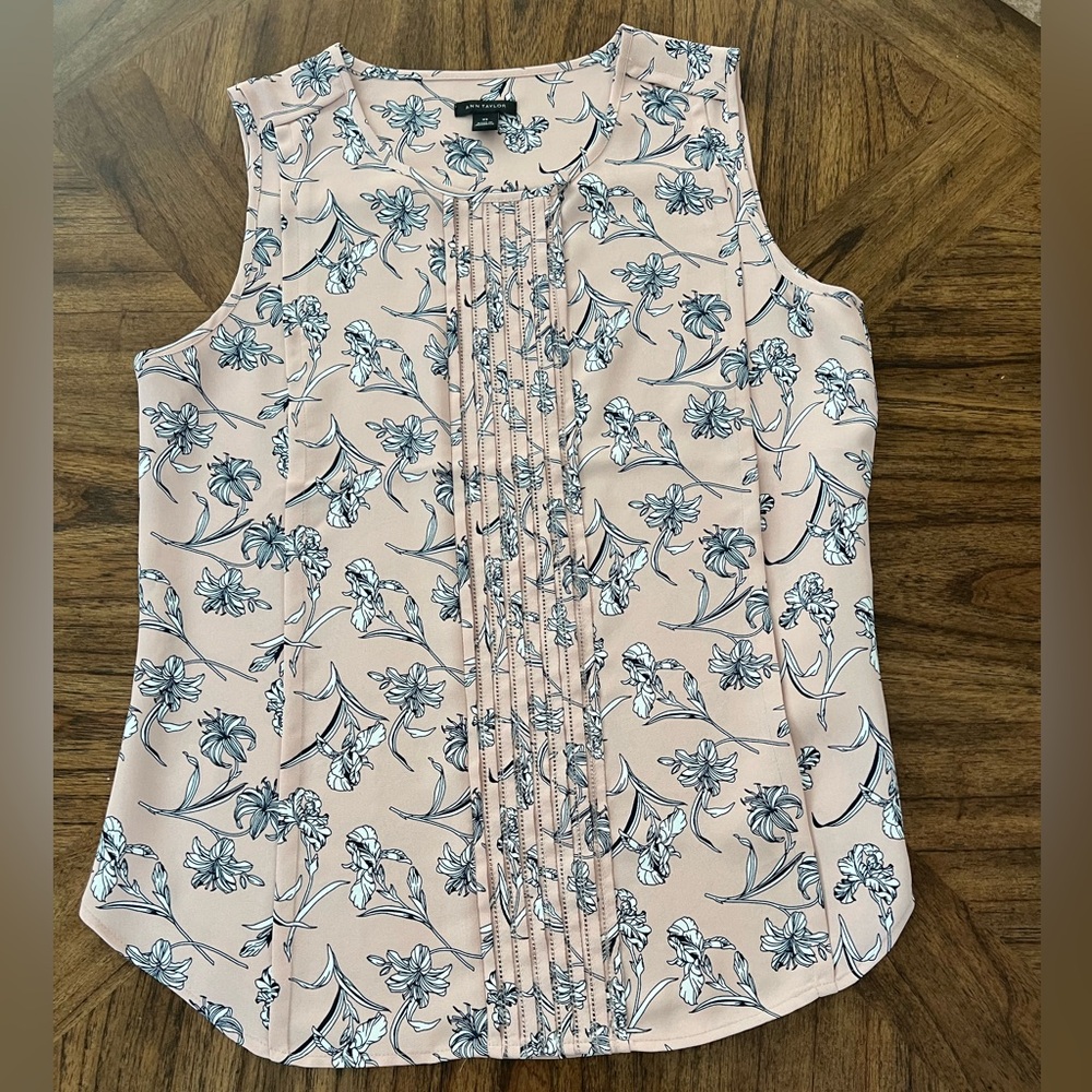 Ann Taylor Floral Blouse - Light Pink